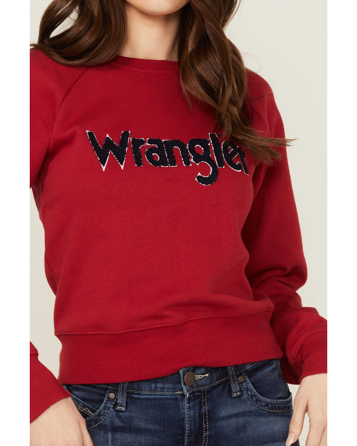 Wrangler Women's Chenille Logo Cropped Sweatshirt 3 Wrangler Women's Chenille Logo Cropped Sweatshirt - Image 3